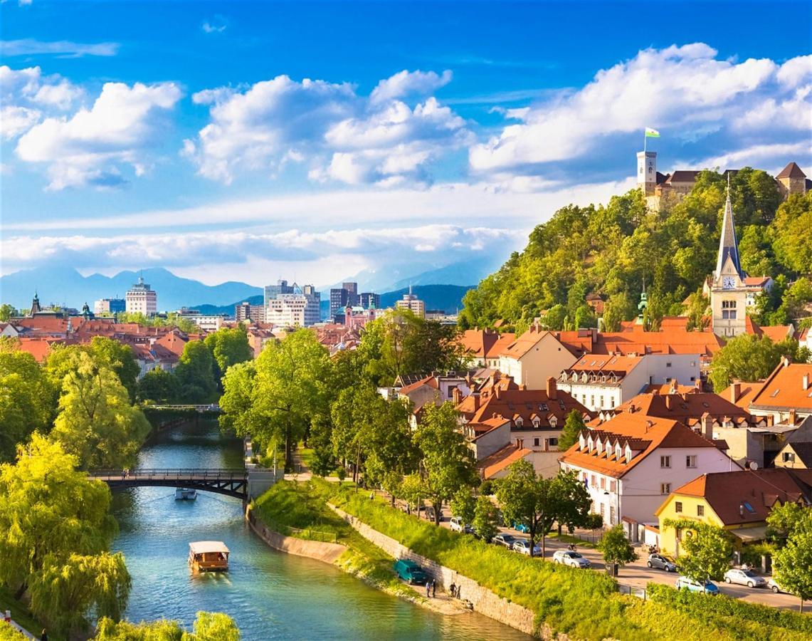 Ljubljanaart Apartment Buitenkant foto